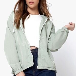 Brandy Melville John Galt Krissy Windbreaker Jacket OS Sage Green Hooded Workout